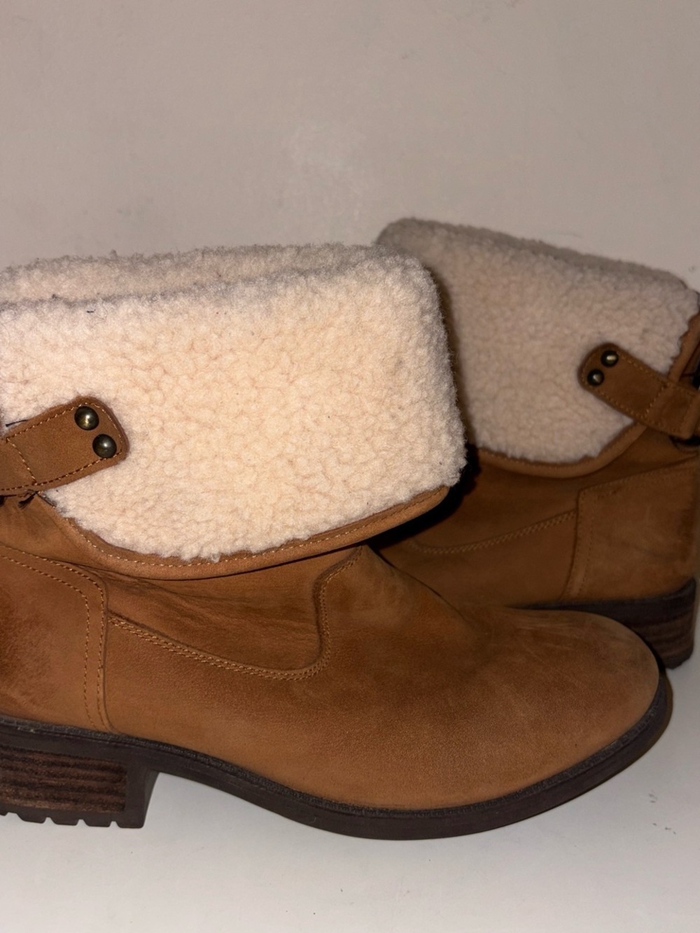 Ugg Aldon 1017486 Winter Boot, Women's Size 8 Chestnut MSRP: Brown suede ankle b